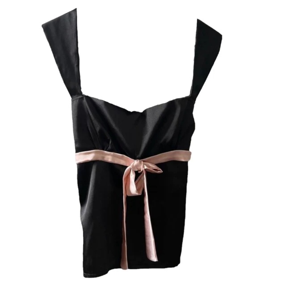Enduring kairos black Casabella top